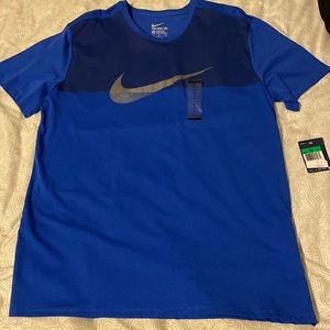 Mens Nike Shirt BNWT